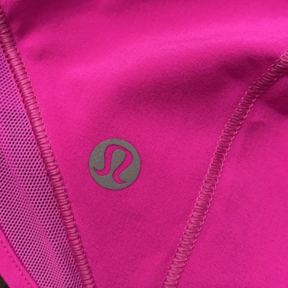 Lululemon Hotty Hot Short 2.5” - POW Pink - NWT - Picture 4 of 4